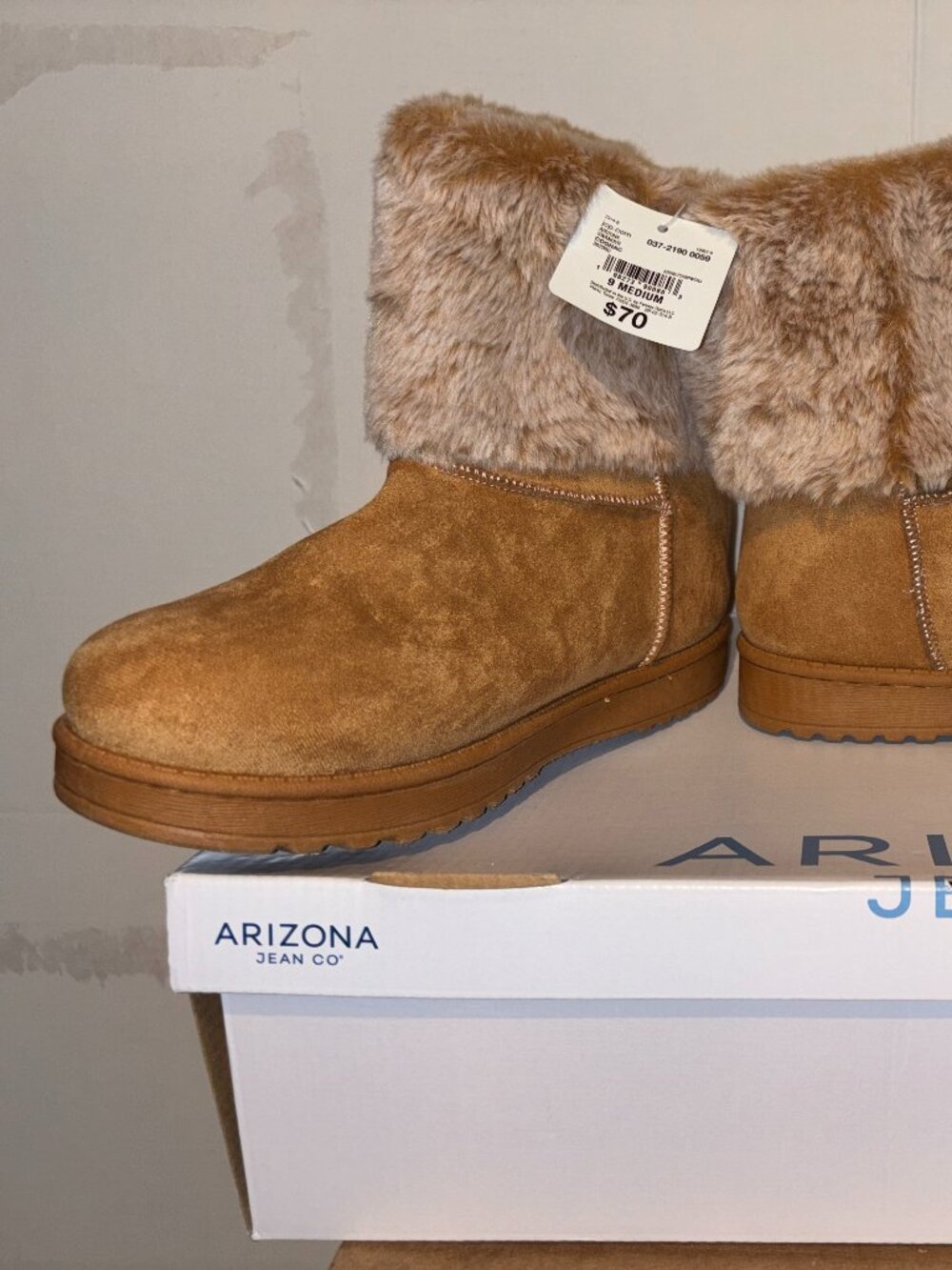 Arizona Jean Co. 'Swander' Women's Faux Fur Winter Boots – Cognac, Size 9M (NIB)